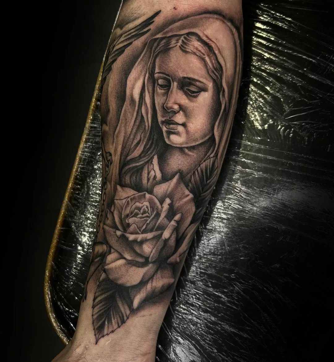 Beautiful Virgin Mary tattoo